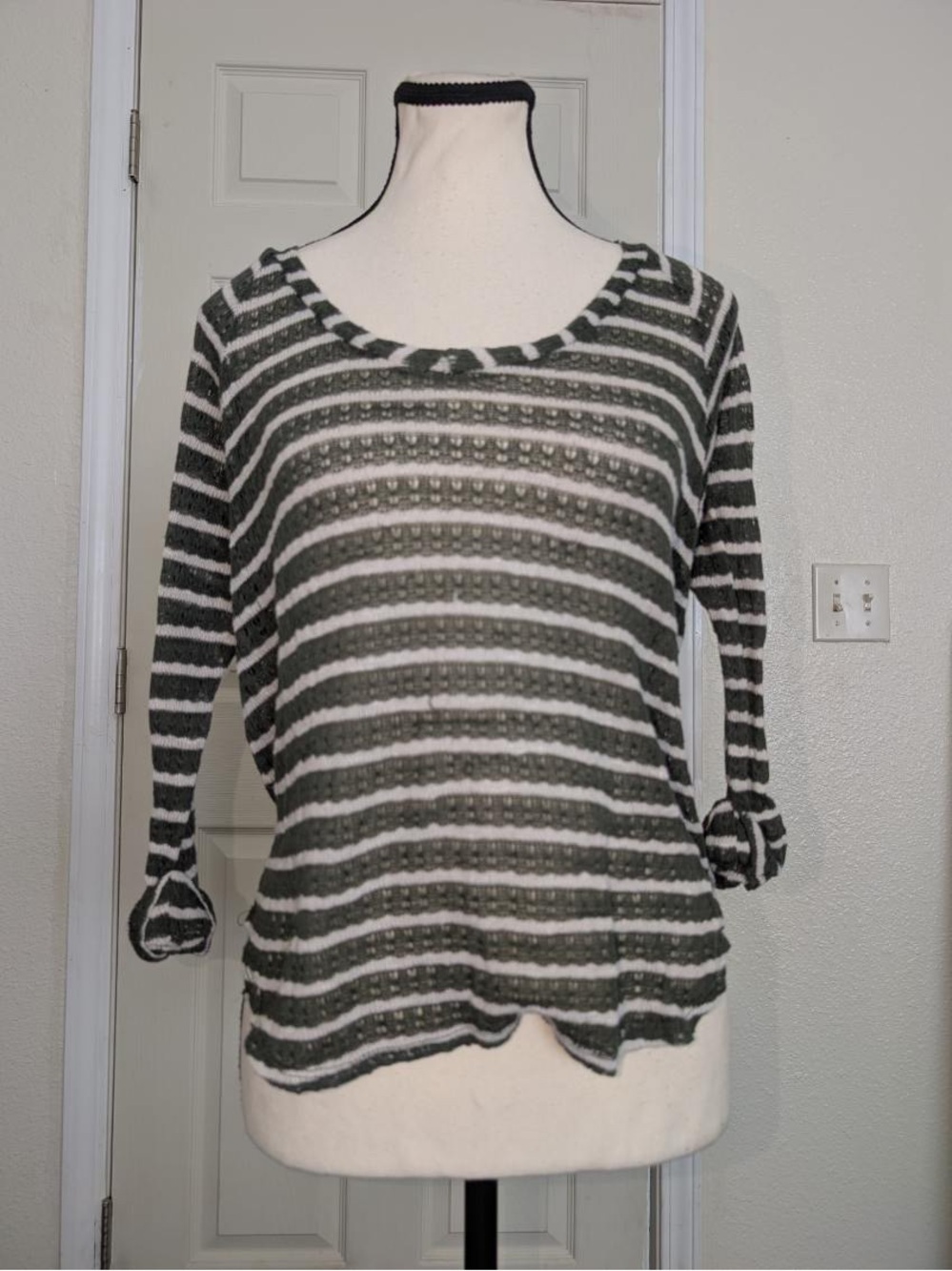 Splendid Olive Green & White Striped Scoop-Neck Sweater